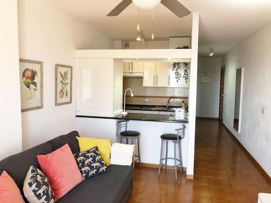 Apartamento Lucia Garden City Con Piscina Climatizada Playa Feñabe Екстериор снимка